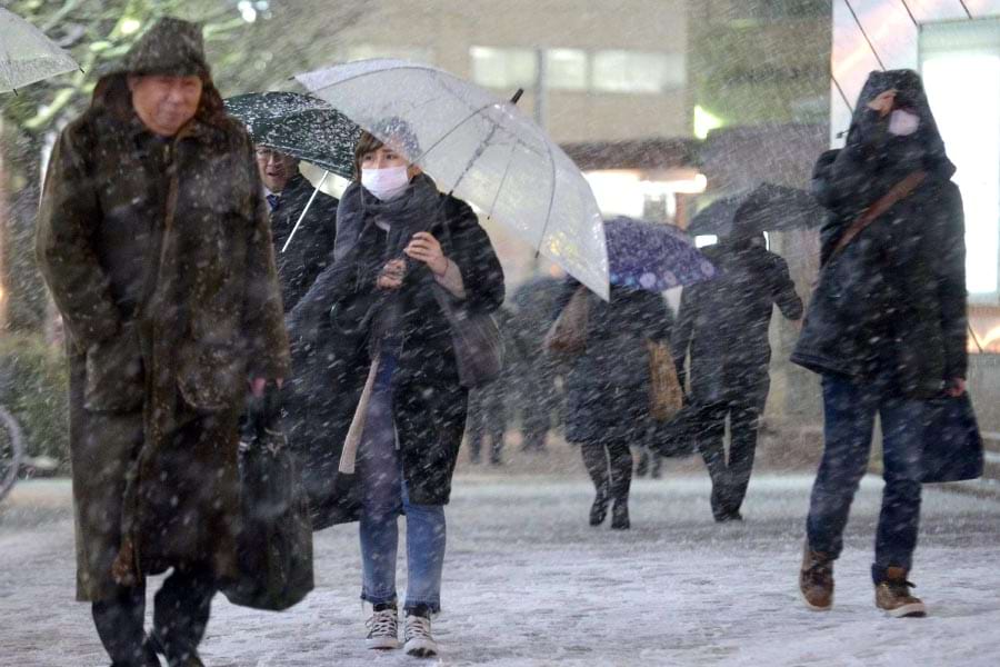 西日本から東北地方の広い範囲で大雪となった