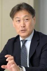 巽 直樹氏