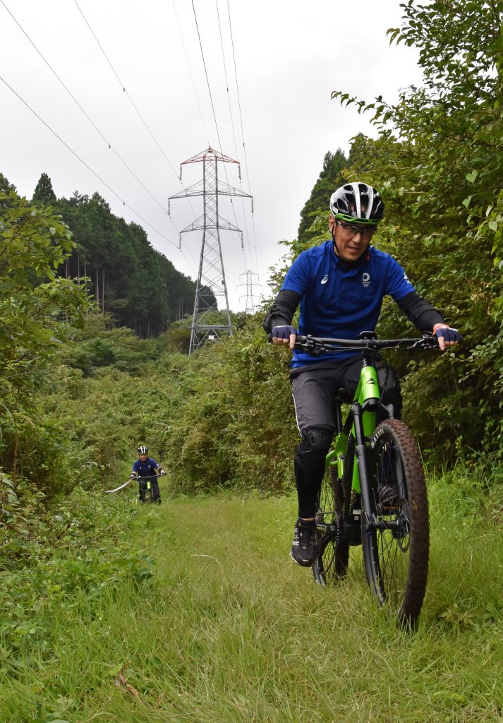 ９月中旬に実施された試走には静岡県幹部ら７人が参加した