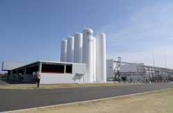 開所式を迎えたFH2Rの施設(7日、福島県浪江町)
