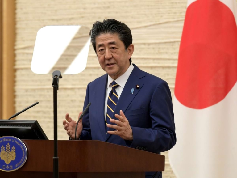 新型コロナウイルスの感染拡大を受け、安倍晋三首相は４月７日、東京都など７都府県を対象に緊急事態宣言を発令した