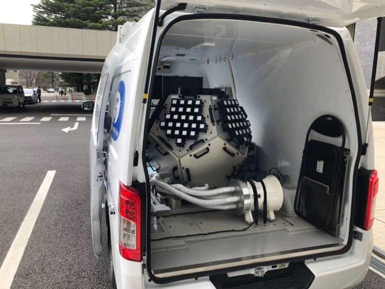 放射性物質を３６０度測定するモニタリングカーを開発。原子力機構｜電気新聞