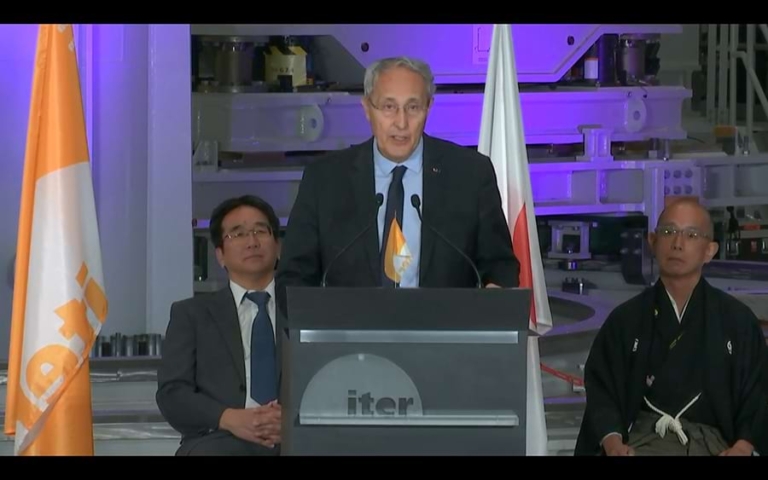 国際熱核融合実験炉ＩＴＥＲ、２０２５年初点火へ組み立て開始｜電気新聞