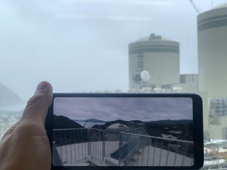 コロナで変わる発電所見学。関電・高浜原子力、ＶＲを駆使｜電気新聞