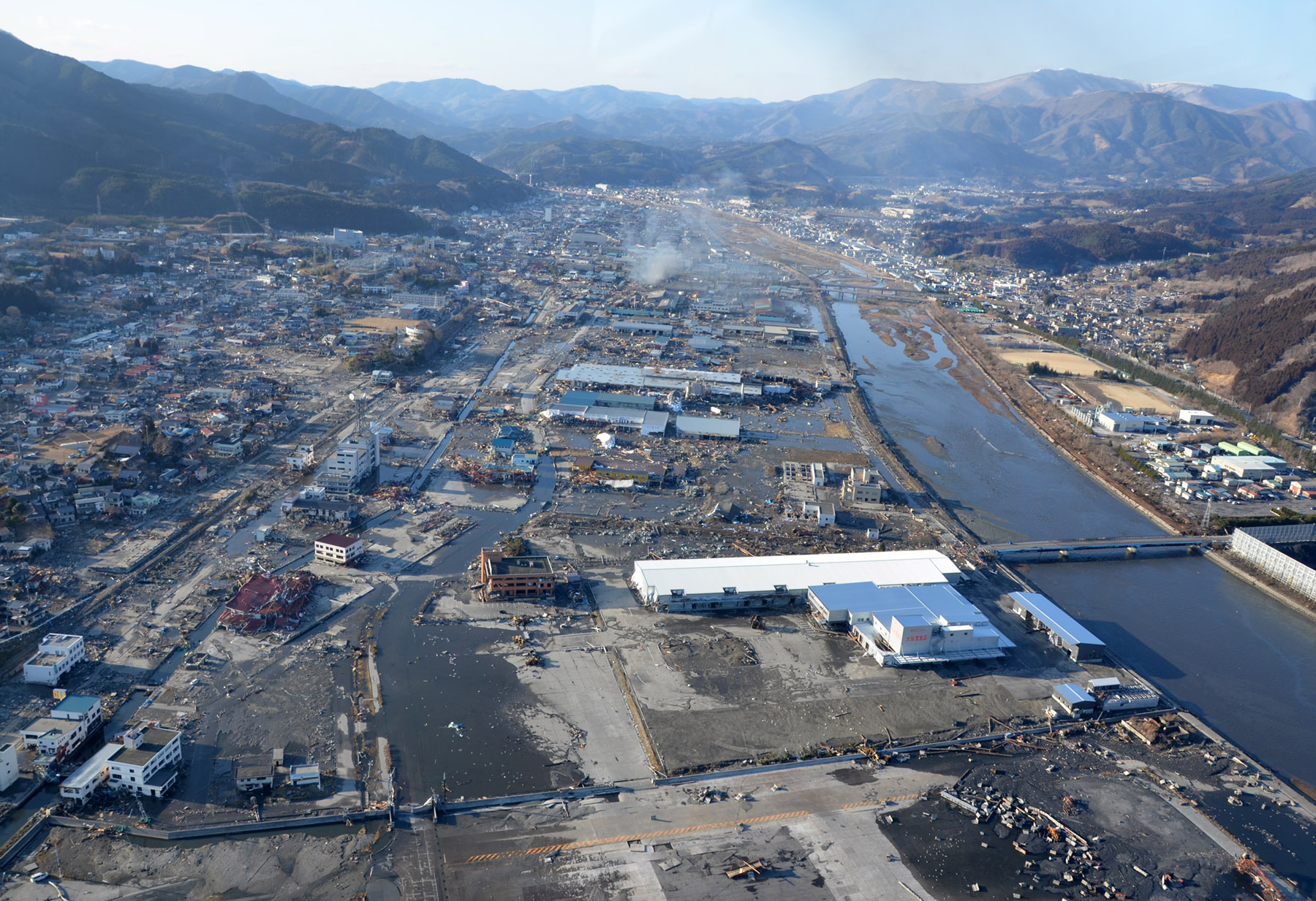 工場に電気を最短で！　限られた時間、教訓は有効活用｜東日本大震災アーカイブ