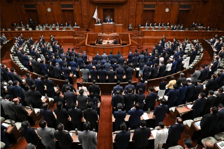 衆院本会議でＧＸ推進法が可決、成立｜電気新聞