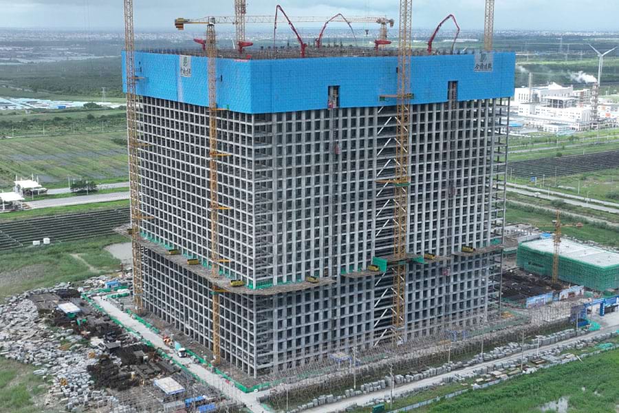 中国で試運転を開始した重力蓄電システム