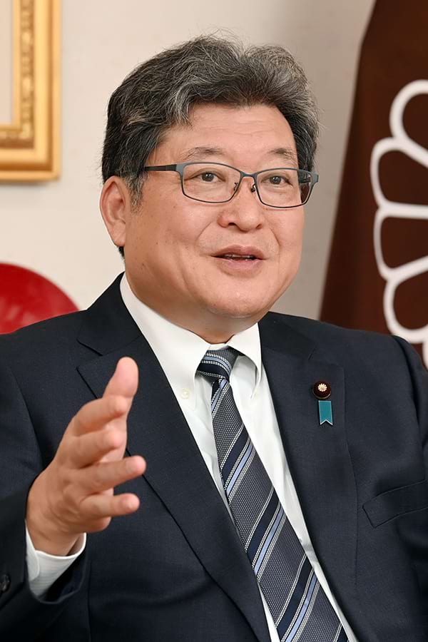 ◆経産相として…資源依存実感／自前の電気、今こそ｜電気新聞